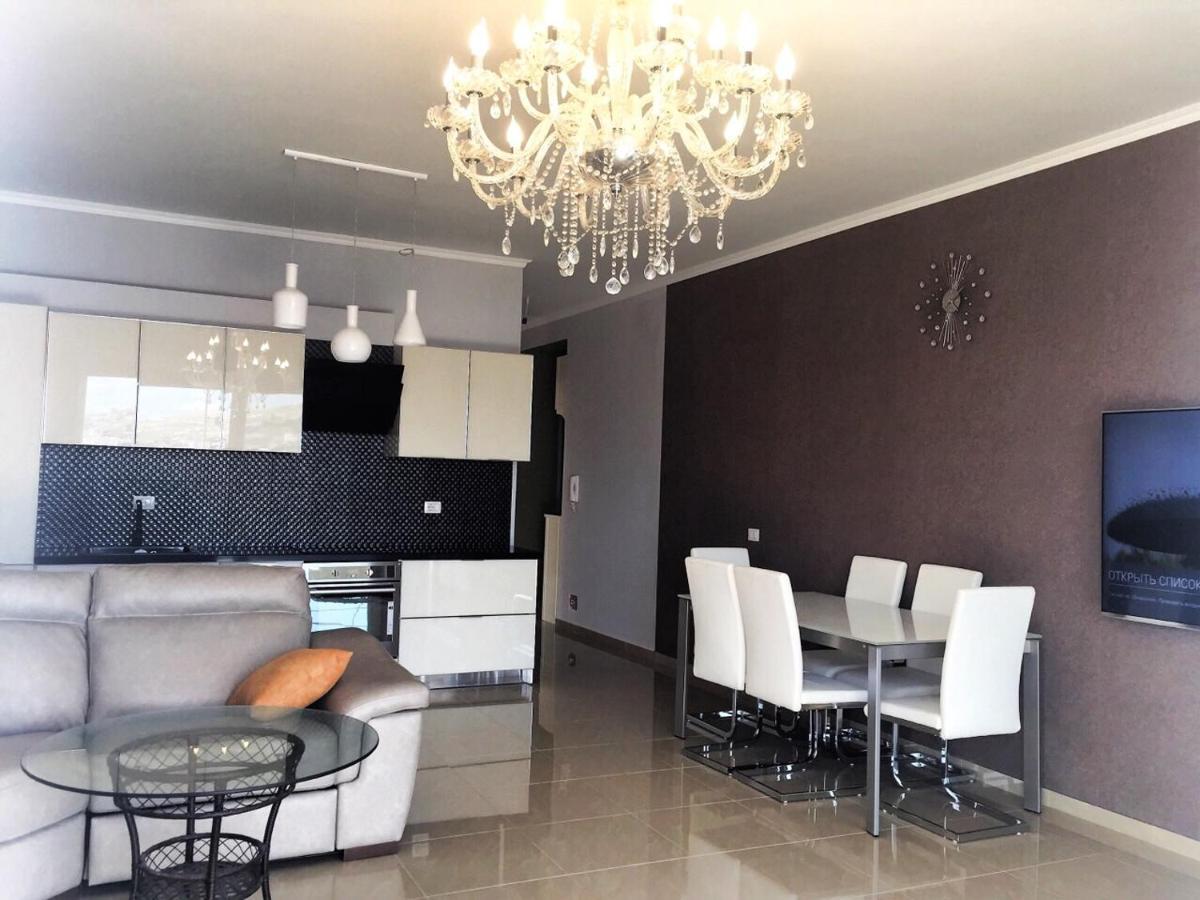 Royal Queen And King Luxury Apartment Sarandë Exteriör bild